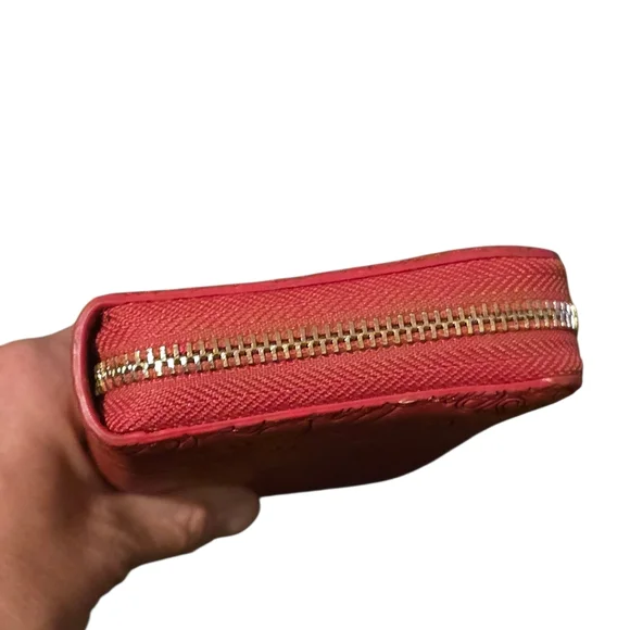 Love Moschino Italy Portafoglio Red Embossed Zip Wallet OS - Picture 9 of 11
